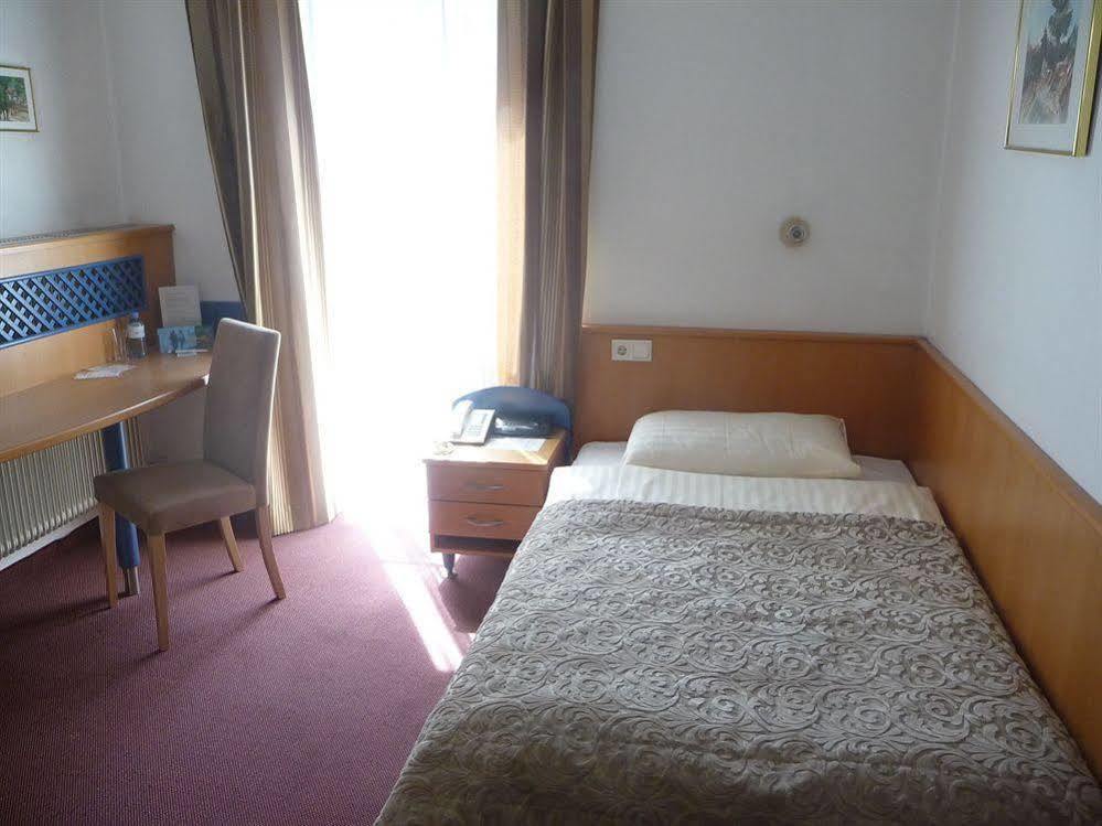 Hotel Geyer Klagenfurt am Woerthersee Dış mekan fotoğraf